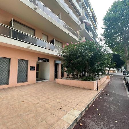 Spacieux F2 climatisé proche de la mer Antibes Esterno foto